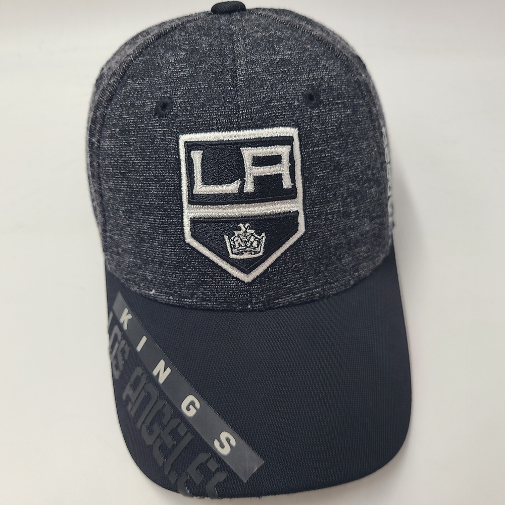 Youth Los Angeles Kings Hat Fitted One Size Reebok Gray Black NHL Hockey Logo